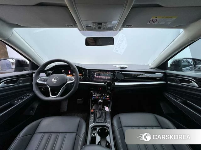Volkswagen Passat id 4342095 из Китая 21