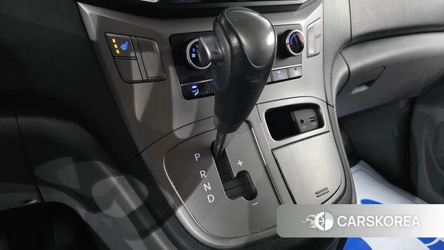 Hyundai The New Grand Starex id 4582149 из Кореи 19