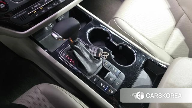 Kia The New Carnival id 4483237 из Кореи 19