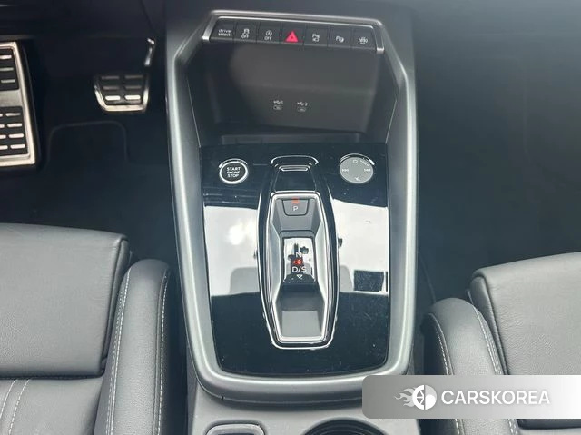 Audi A3 (8Y) id 4590121 из Кореи 19