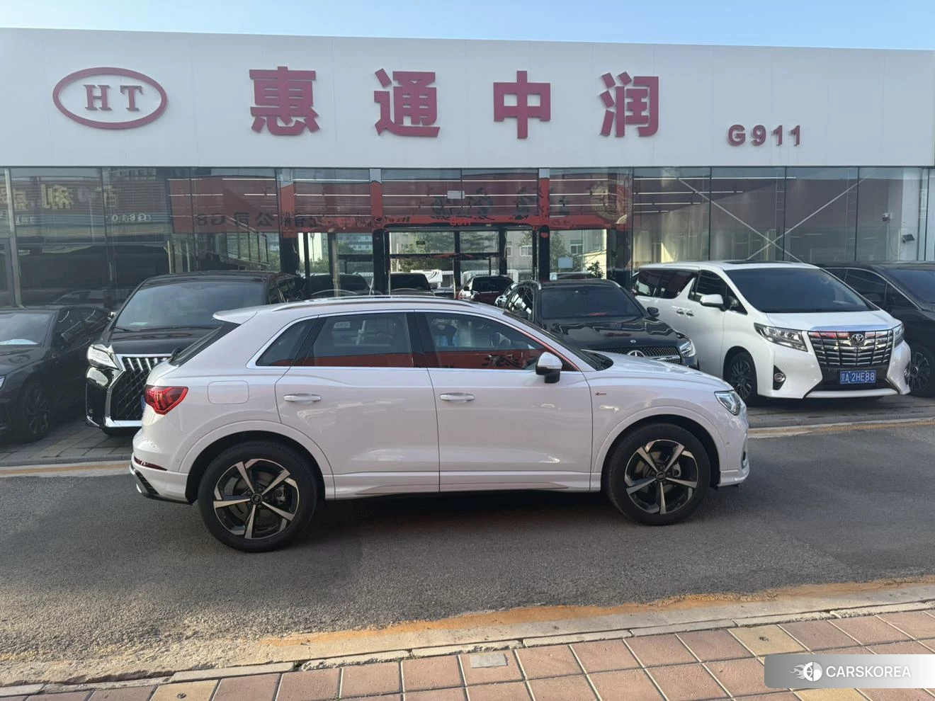 Audi Q3 id 4468175 из Китая 19