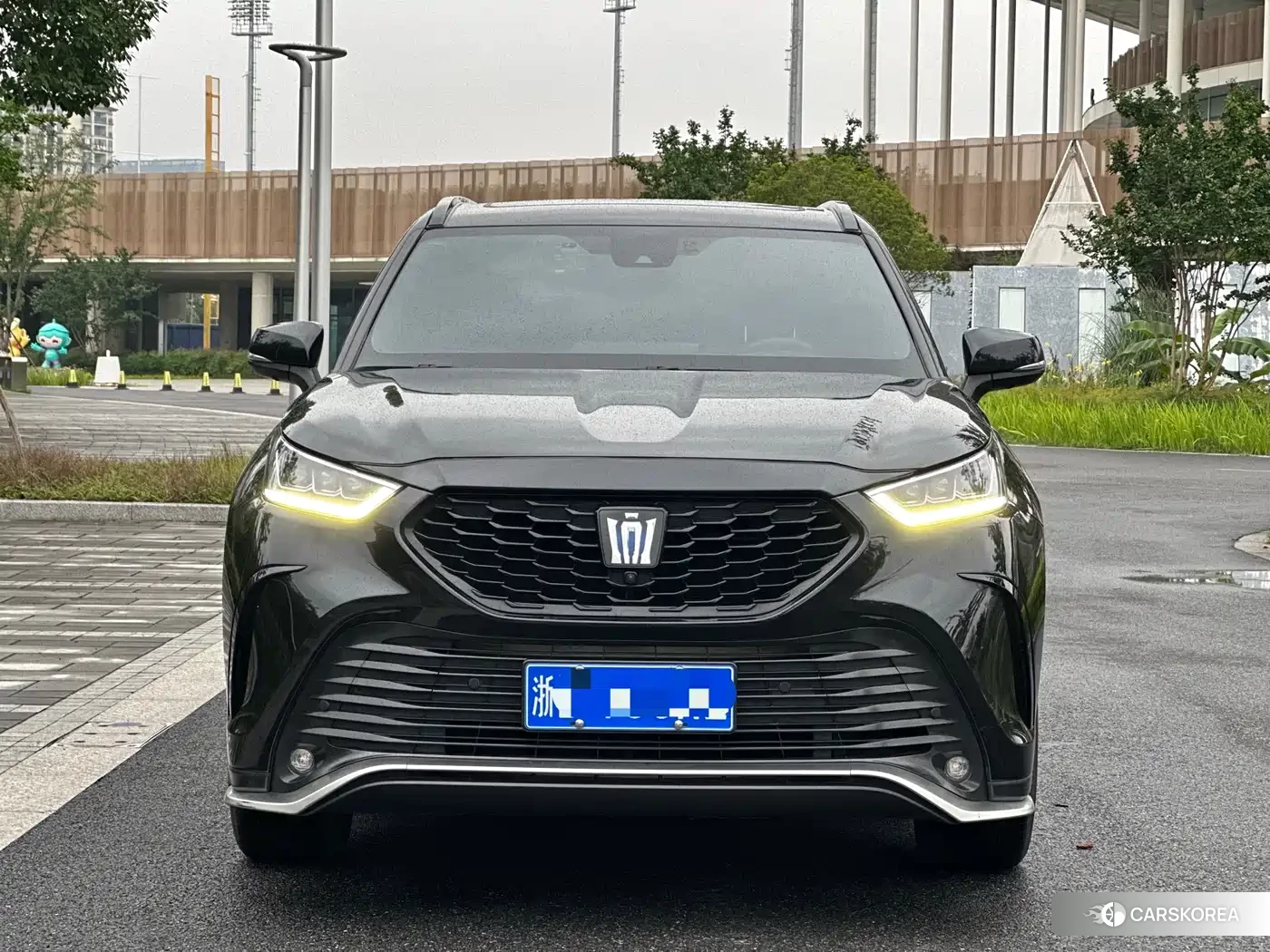 Toyota Crown Lufang id 4515597 из Китая 15