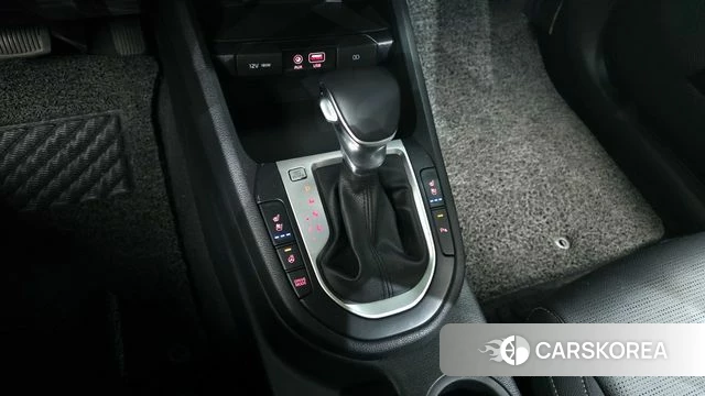 Kia Come New K3 id 3861662 из Кореи 19