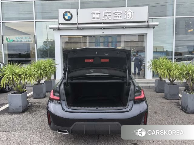BMW 3 series id 4374489 из Китая 17