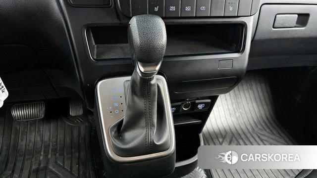 Hyundai Staria id 4408124 из Кореи 29