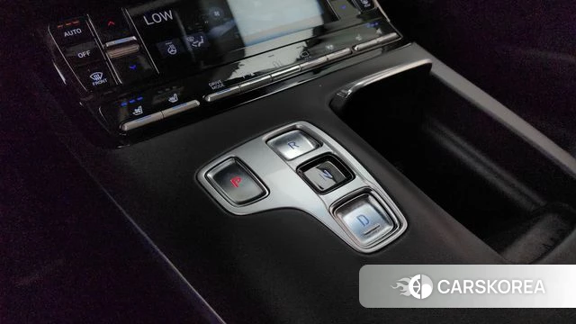 Hyundai The New Grandeur IG id 4476753 из Кореи 32