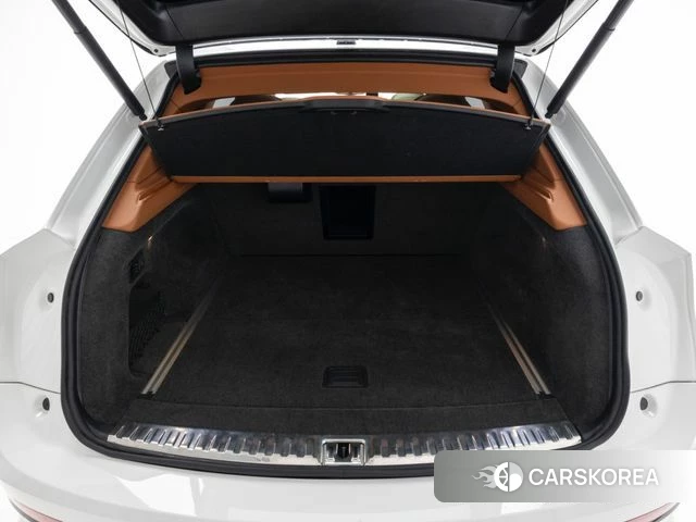 Bentley Bentayga id 3902641 из Кореи 19