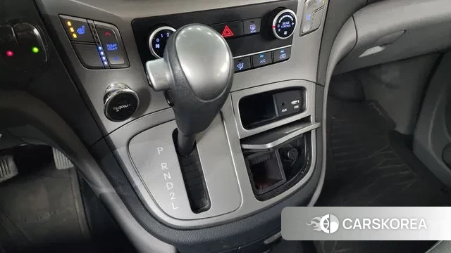 Hyundai The New Grand Starex id 3090821 из Кореи 19