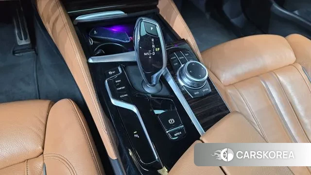 BMW 5 Series (G30) id 3586609 из Кореи 19