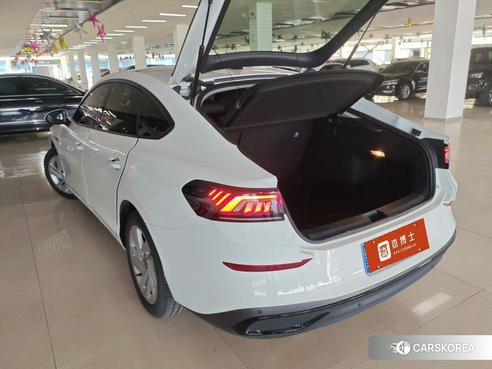 Volkswagen Lamando id 4515021 из Китая 14