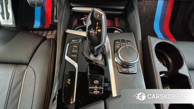 BMW 5 Series (G30) id 3534135 из Кореи 19