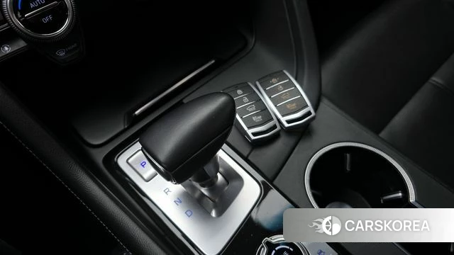 Genesis G70 id 4294960 из Кореи 19
