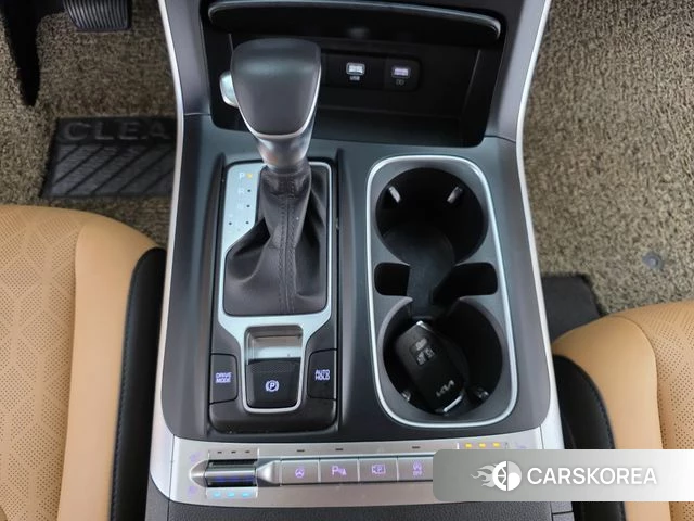 Kia Carnival 4th generation id 4618256 из Кореи 19