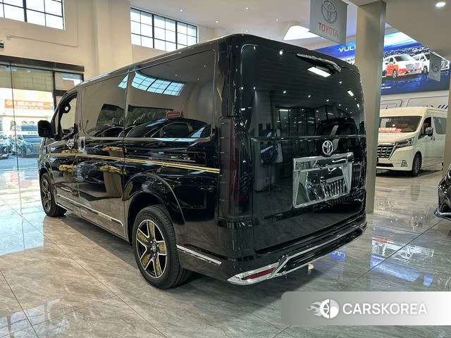 Toyota Hiace id 4239582 из Китая 14
