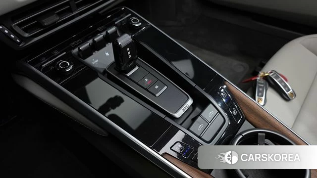 Porsche 911(992) id 4645242 из Кореи 19