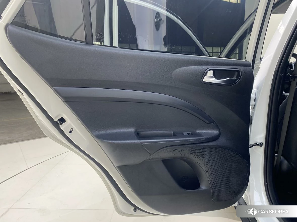 Kia KX1 id 4504897 из Китая 26