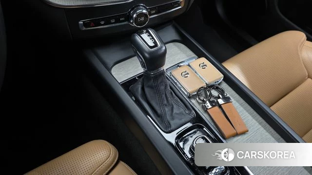 Volvo XC60 second Generation id 4459467 из Кореи 35