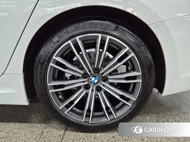 BMW 3 Series (G20) id 3581642 из Кореи 19