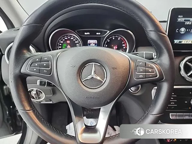 Mercedes-Benz GLA-Class X156 id 3034120 из Кореи 17