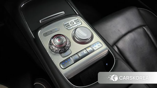 Genesis G90 (RS4) id 4550086 из Кореи 19