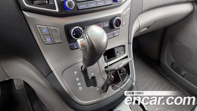 Hyundai The New Grand Starex id 2881065 из Кореи 19