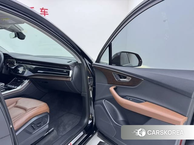 Audi Q7 id 4258724 из Китая 21