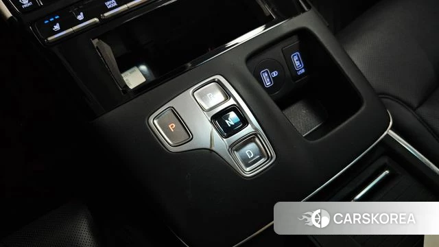 Hyundai The New Grandeur IG id 4476046 из Кореи 19