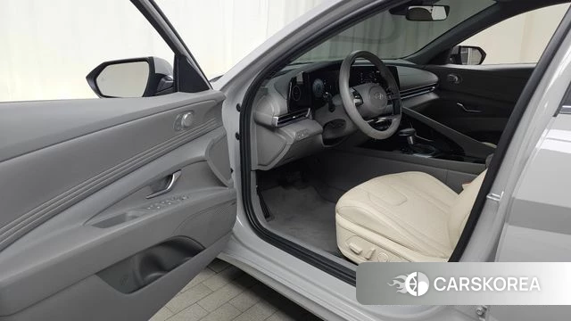 Hyundai The New Avante (CN7) id 4591053 из Кореи 29