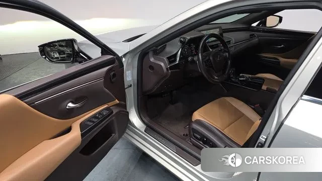 Lexus ES300h 7th generation id 3766499 из Кореи 19