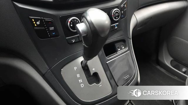 Hyundai The New Grand Starex id 3834998 из Кореи 19