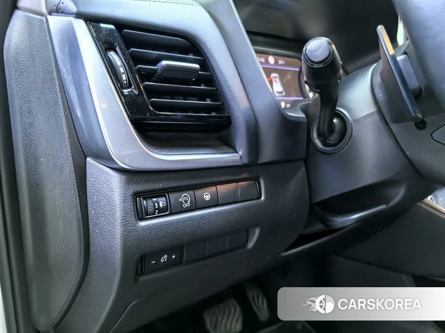 Nissan Qijun id 4259602 из Китая 9
