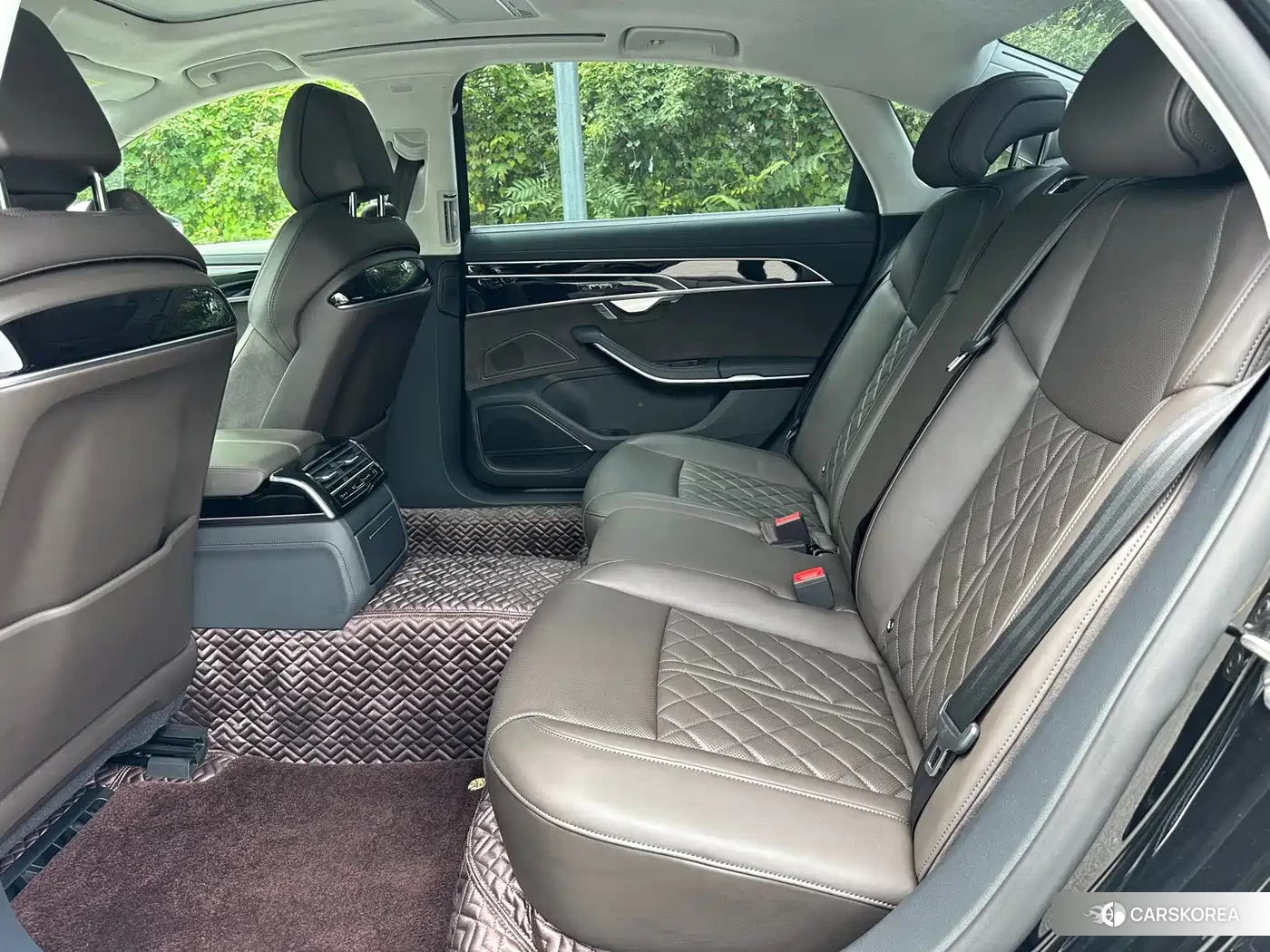 Audi A8 id 4653966 из Китая 24