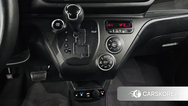 Kia The New Kia Ray id 3591037 из Кореи 19