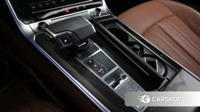 Audi A6 (C8) id 3196024 из Кореи 19