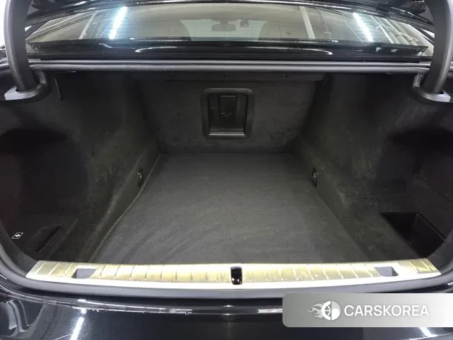 BMW 7 Series (G11) id 3697958 из Кореи 19