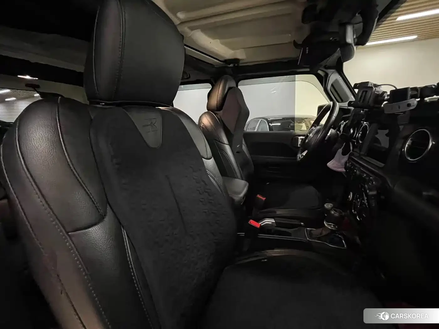 Jeep Wrangler id 4570799 из Китая 20