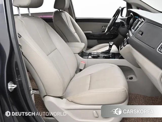 Kia The New Carnival id 2991347 из Кореи 19