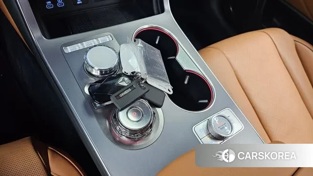 Genesis GV80 id 3644719 из Кореи 19