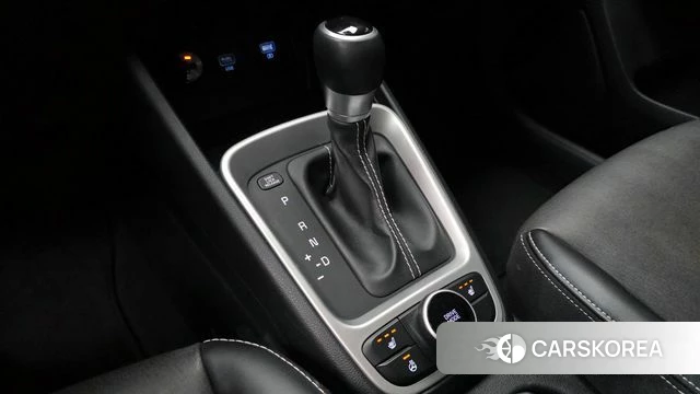 Hyundai Venue id 4397456 из Кореи 29