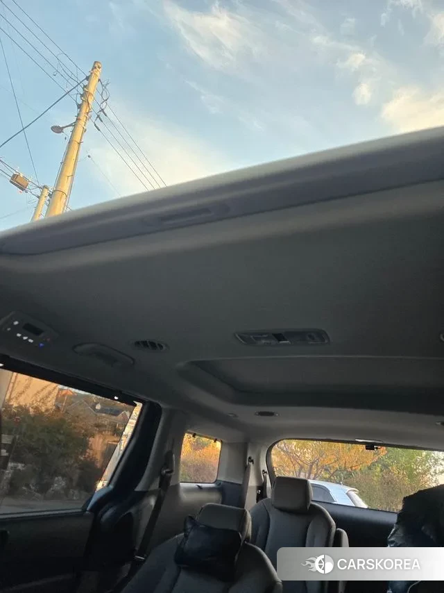 Kia The New Carnival 4th Generation id 3359810 из Кореи 9