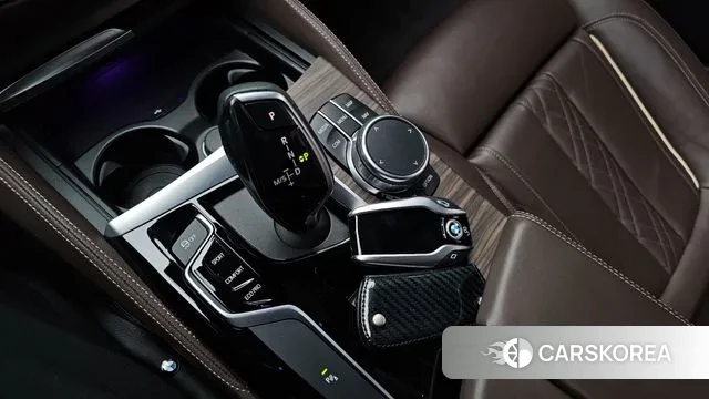 BMW 5 Series (G30) id 3672155 из Кореи 19