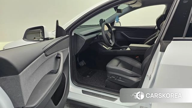 Tesla Model Y id 4427119 из Кореи 29