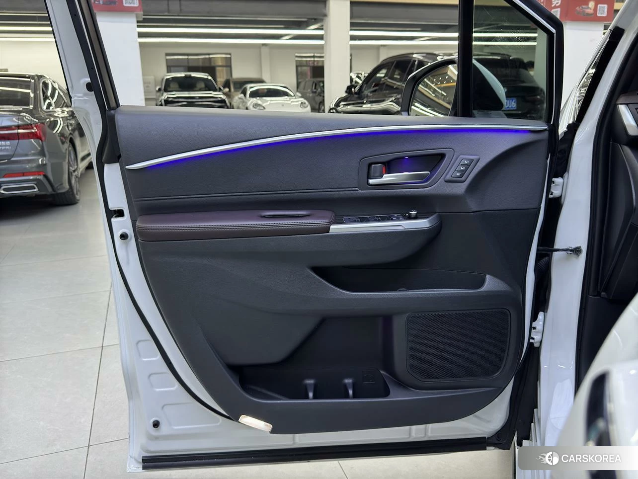 Toyota Saina id 4487288 из Китая 14