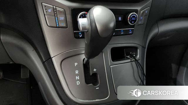Hyundai The New Grand Starex id 4594825 из Кореи 31