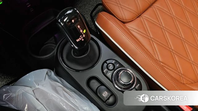 Mini Cooper S id 4388267 из Кореи 28