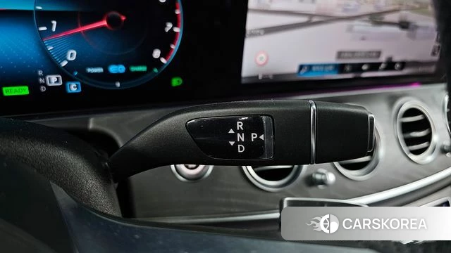 Mercedes-Benz E-Class W213 id 4223861 из Кореи 31