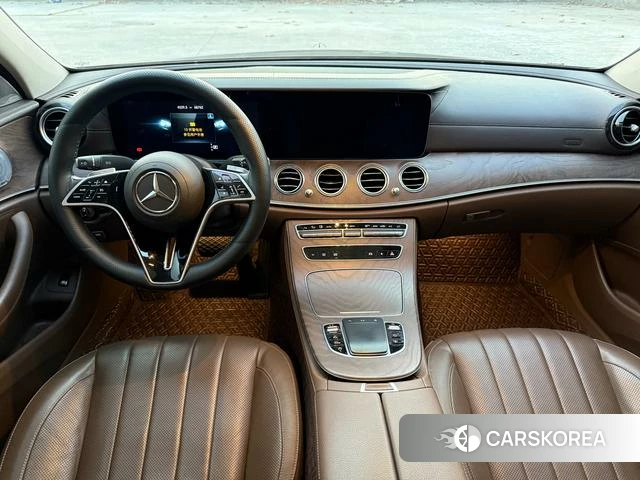 Mercedes-Benz E-class id 4272550 из Китая 9