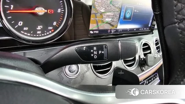 Mercedes-Benz E-Class W213 id 2999791 из Кореи 19