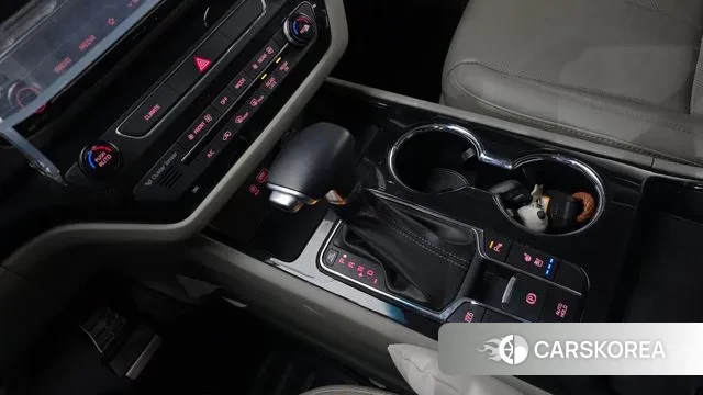 Kia The New Carnival id 3709118 из Кореи 19