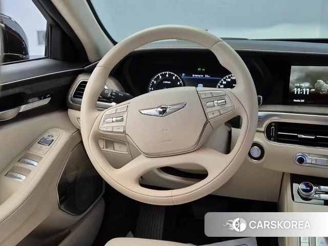 Genesis G90 id 3834466 из Кореи 19